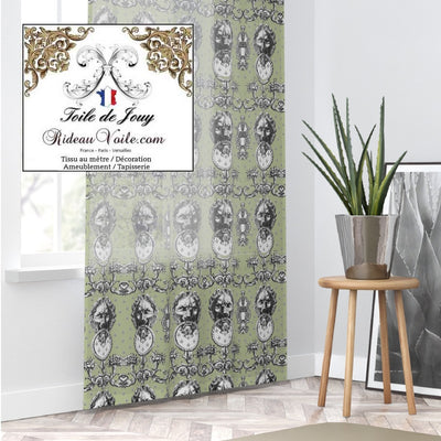 Tissu d'éditeur ameublement motif imprimé Baroque  Antique ornement Lys Toile de Jouy Lion noir & vert luxe haut gamme. Décoratrice d'architecte d'intérieur patrimoine historique pour tapisserie. Boutique Confection voilage, rideau au mètre. Ignifugé occultant.