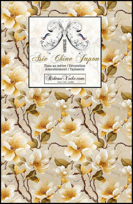 Outre les fleurs de cerisier, les magnolias et les chrysanthèmes fleurissent aussi sur les textiles &amp; les papiers peints populaires à motifs asiatiques. Tissu ethnique imprimé floral