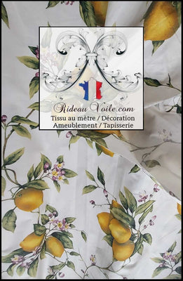 Tissu d'ameublement 100% Satin de coton doux pour la décoration d'intérieur en 300cm de largeur | Design d'éditeur imprimé floral, motif CITRON ET FLEUR DE CITRONNIER