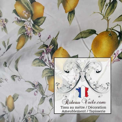 Tissu d'ameublement 100% Satin de coton doux pour la décoration d'intérieur en 300cm de largeur | Design d'éditeur imprimé floral, motif CITRON ET FLEUR DE CITRONNIER 