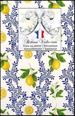 Tissu d'ameublement style majolique l'époque de la Renaissance italien | Design imprimé citron et guirlande de fleur bleu style faïence Italienne. | Textile pour décoration d'intérieur et la tapisserie (siège / murale) motif botanique bleu marine, agrumes