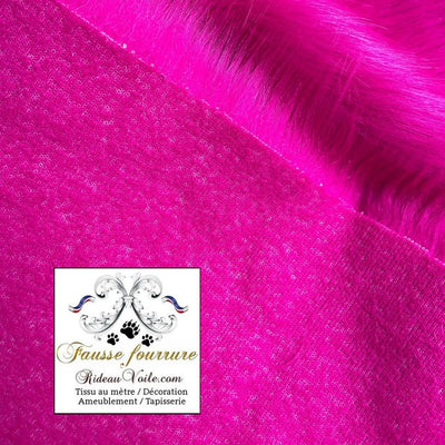 architecte intérieur scénographe évènementiel Tissu fausse fourrure ignifuge tapis rose fuchsia mètre rideau sur mesure