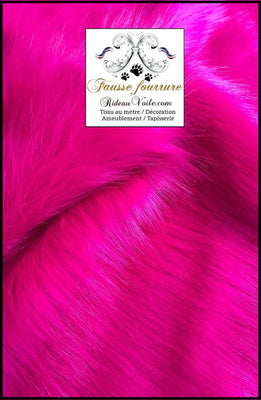 architecte intérieur ignifuge scénographe évènementiel Tissu fausse fourrure tapisserie décor rose fuchsia mètre rideau sur mesure