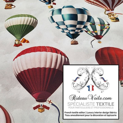 Tissu ameublement coton blanc avec des motifs ballons montgolfières mètre