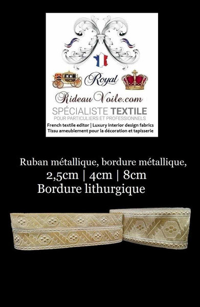 Passementerie Mercerie Ruban métallique, bordure métallique - Couleur rouge et or. Largeur des rubans disponibles: 2,5 cm, 4 cm et 8cm, bordure broderie dans le style liturgique d'église esprit vintage Baroque. Bordure de vêtement.
