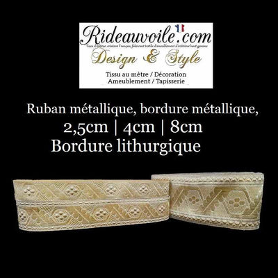 Passementerie Mercerie Ruban métallique, bordure métallique - Couleur rouge et or. Largeur des rubans disponibles: 2,5 cm, 4 cm et 8cm, bordure broderie dans le style liturgique d'église esprit vintage Baroque. Bordure de vêtement.