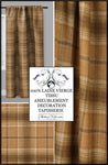 Rideauvoile boutique tissu rayé lainage ameublement 100% Laine vierge à carreaux tartan écossais brun beige jaune. Décorateur décoratrice architecte d'intérieur maison haut gamme tapisserie siège fauteuil Médaillon bergère. Wool fabrics drapes curtain upholstery  meter.