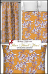 Tissu orange motif fleurs de lys Lis Lily Lilie ameublement tapisserie imprimé mètre rideau voilage couette ignifugé occultant Flower furnishing modern fabric upholstery meter curtain drapes Blumenmöbelstoff vorhang florales cortina tenda flores floral. Stoff mit blumen gardinen.