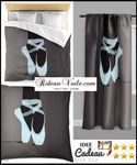 Tissu au mètre noir motif chaussons satin pointe bleu Danseuse étoile ballerine