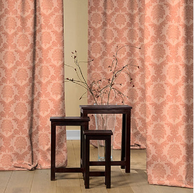 Tissu JACQUARD rose ameublement mètre grande largeur 280 style Baroque rideau xtrento occultant Damassé. Tapisserie siège fauteuil médaillon. Décoration architecte décoratrice intérieur salon, chambre, cuisine. Upholstery fabric meter curtain blackout. Tapestry living room bedroom pink