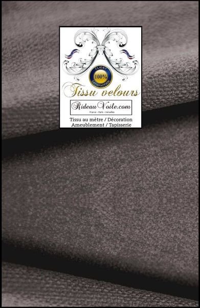 Boutique luxe tissu tapisserie velours uni gris marron réglisse  réversible double face recto verso identique doté de la technologie Aqua-clean. Tissu d'éditeur d'ameublement intérieur haut de gamme double face. Confection sur mesure rideau velours, coussin velours, plaid #velours #tissuameublement 