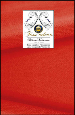 Tissu tapisserie velours uni orange réversible double face recto verso identique doté de la technologie Aqua-clean. Textile ignifuge d'éditeur d'ameublement intérieur haut de gamme. Couturière sur mesure rideau velours, coussin velours, plaid #velours #tissuameublement 