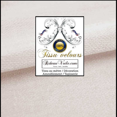 Boutique luxe tissu tapisserie velours blanc écru réversible recto / verso identique doté de la technologie Aqua-clean. Tissu d'éditeur d'ameublement intérieur haut de gamme double face. Confection sur mesure rideau velours, coussin velours, plaid velours.