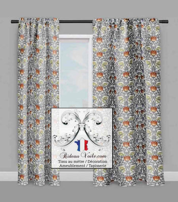 Tissu d'ameublement 100% coton avec un motif vintage branches et feuilles, fleurs disponible au mètre pour tous les projets déco et tapisserie. Notre service de confection sur mesure est à votre disposition.