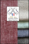 Boutique Tissu ameublement motif Lin Chevron rouge blanc rideau au mètre pour tous les projets en décoration d'intérieur et tapisserie décorateur architecte agencement et rénovation Paris Society hospitality.