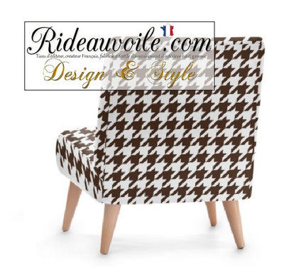 Tissu graphique éditeur ameublement motif pied de poule marron mètre laine plaid motif losange imprimé lignes carreaux velours. Textile ignifugé occultant, voilage canapé, coussin. Architecte décoratrice d'intérieur aménagement luxe Paris.