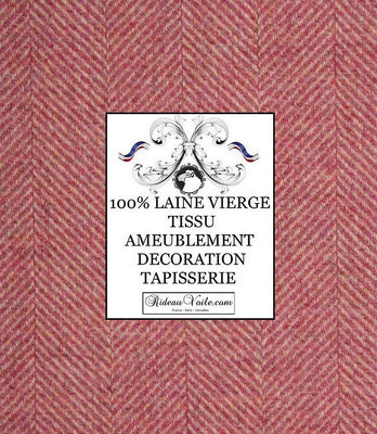 Lainage d'ameublement et doux à motifs Chevron 100% Laine- Tissu disponible au mètre - Confection sur mesure. Votre Laine Chevron est un classique et, en tant que laine, il est intrinsèquement ignifuge, ce qui en fait un tissu parfait pour une utilisation comme  tissu d'ameublement . Ce tissu de laine à chevrons est également idéal pour les rideaux, les stores romains et les coussins. 