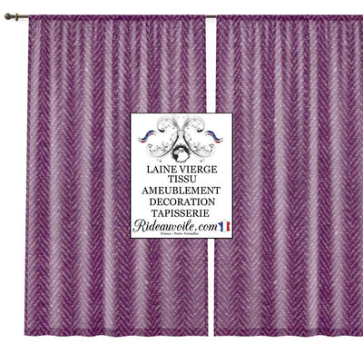 Chevron 100% Laine- Tissu disponible au mètre - Confection sur mesure. Votre Laine Chevron est un classique et, en tant que laine, il est intrinsèquement ignifuge, ce qui en fait un tissu parfait pour une utilisation comme  tissu d'ameublement . Ce tissu de laine à chevrons est également idéal pour les rideaux, les stores romains et les coussins. 