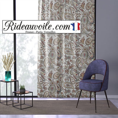 Une robe high-tech à la coupe et au style évolutifs - Visibilité Numérique Une robe high-tech à la coupe et au style évolutifs - Visibilité Numérique